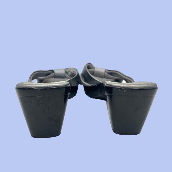 NWT LIZ CLAIBORNE FAYE METALLIC MULTI SILVER WEDGE SANDALS HEELS - 7 - Picture 8 of 11